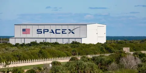 Why Billionaire Tech Leaders Are Building AI Data Centers in Space